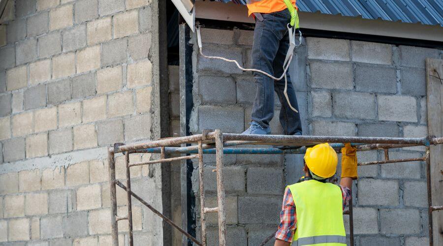 Expert top industrial roofings services in Comerio, PR